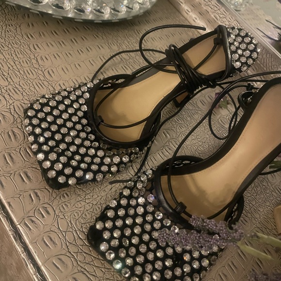 Bottega Veneta Black Crystal Lace-Up Stiletto Pumps - Picture 5 of 7